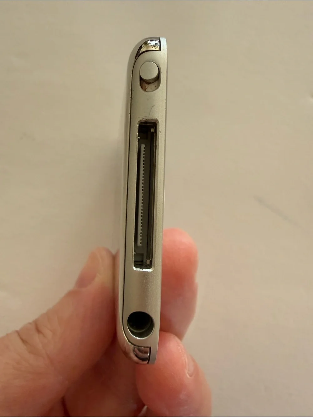 Apple iPod Nano 3rd Generation with Crystal Case, OG Headphones/Charger Y2K